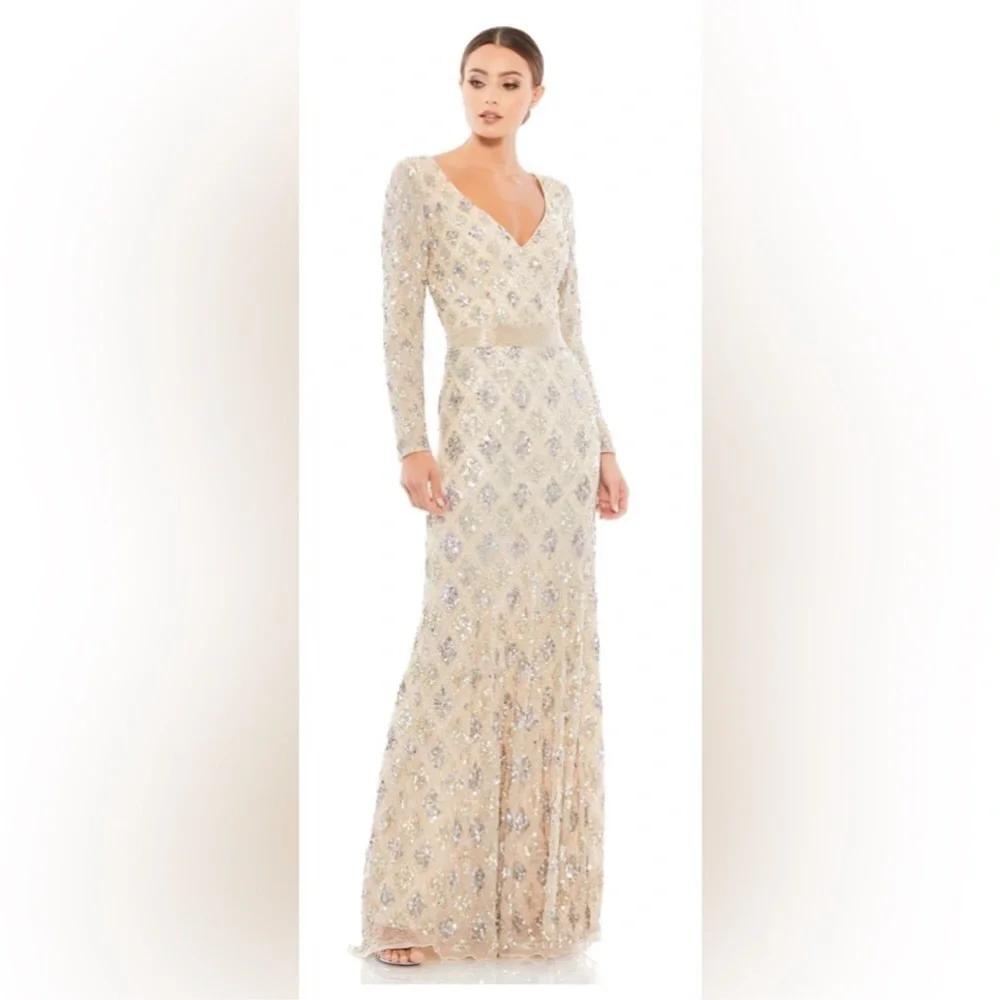 Mac Duggal Geometric Embellished Evening Gown - Picture 4 of 15